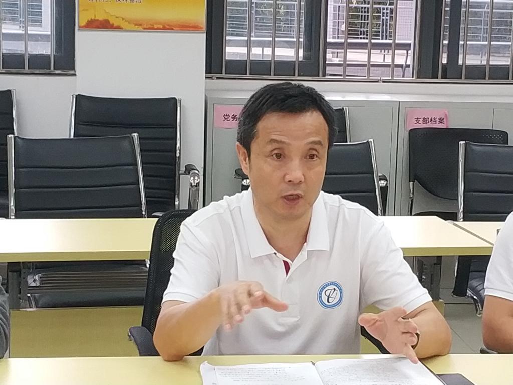 化能学院党总支举行诫勉谈话活动2.png